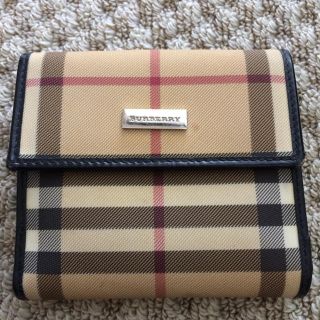 バーバリー(BURBERRY)のバーバリーふたつ折り財布☆中古(財布)