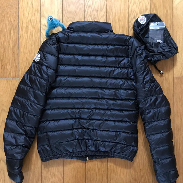 MONCLER(モンクレール)の【新品 未使用】MONCLER Lans ダウンジャッケット 0 レディースのジャケット/アウター(ダウンジャケット)の商品写真