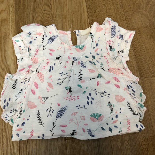 ZARA KIDS(ザラキッズ)のzara baby フリルTシャツ キッズ/ベビー/マタニティのベビー服(~85cm)(Ｔシャツ)の商品写真