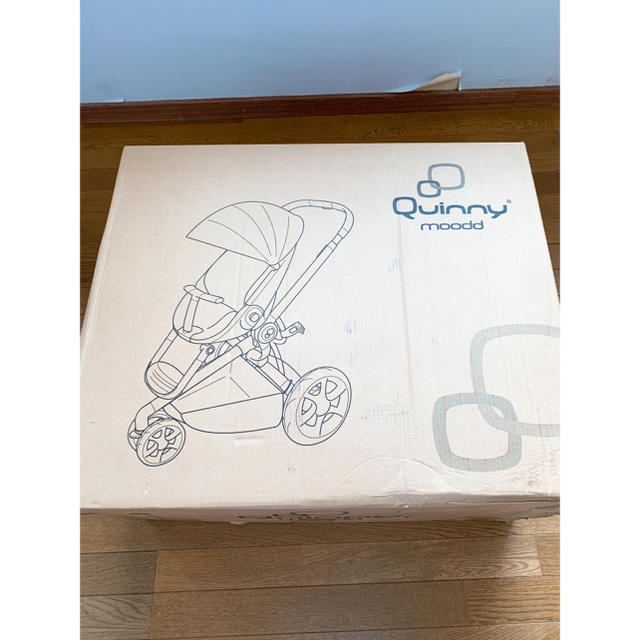 Quinny(クイニー)のクイニー ムード ベビカー 三輪 キッズ/ベビー/マタニティの外出/移動用品(ベビーカー/バギー)の商品写真