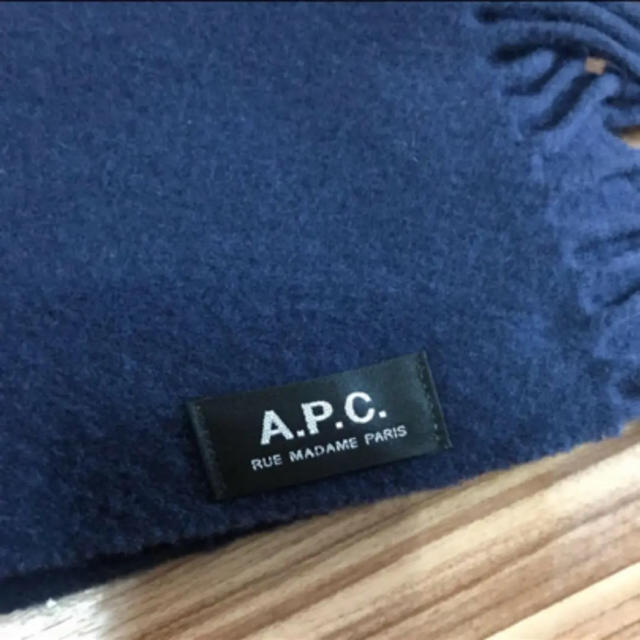 A.P.C(アーペーセー)のA.P.C ウール 大判 ストール マフラー ネイビー レディースのファッション小物(マフラー/ショール)の商品写真