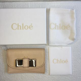 クロエ(Chloe)のChloe ☆新品未使用☆ ベージュ 名刺入れ リボン 正規品(名刺入れ/定期入れ)