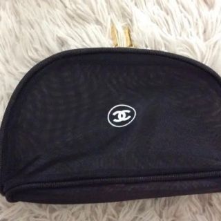 シャネル(CHANEL)のシャネル CHANEL 化粧ポーチ メッシュ 黒 ブラック 新品(ポーチ)