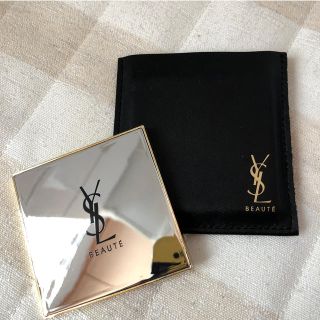 イヴサンローランボーテ(Yves Saint Laurent Beaute)のイヴサンローラン　鏡　ノベルティ　ポーチ　ミニ(ミラー)