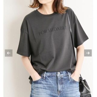 イエナ(IENA)の【新品タグ付】IENA ロゴプリントTシャツ(Tシャツ(半袖/袖なし))