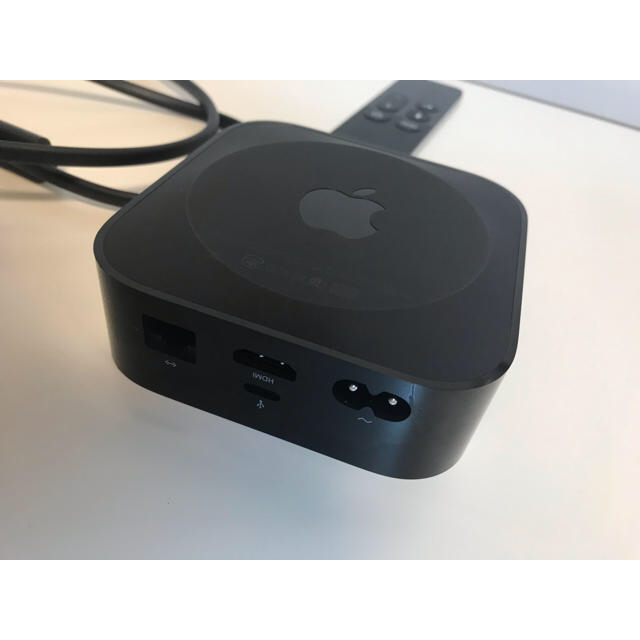 Apple(アップル)のApple TV 第四世代 スマホ/家電/カメラのテレビ/映像機器(テレビ)の商品写真