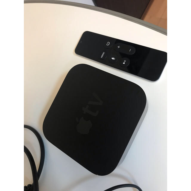 Apple(アップル)のApple TV 第四世代 スマホ/家電/カメラのテレビ/映像機器(テレビ)の商品写真