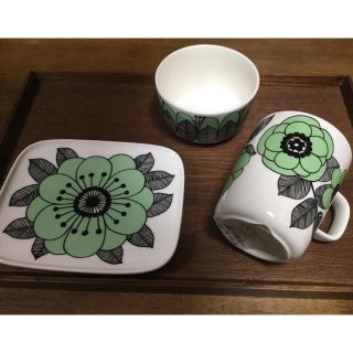 マリメッコ(marimekko)の<新品、未使用> マリメッコ ケスティト   グリーン 3点セット(食器)