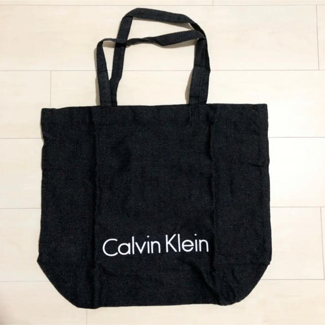 Calvin Klein(カルバンクライン)のCK カルバンクライン エコバッグ トートバッグ  黒 レディースのバッグ(トートバッグ)の商品写真