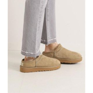 フレームワーク(FRAMeWORK)の【UGG】 CLASSIC SLIPPER ベージュ 6 23センチ(ブーツ)