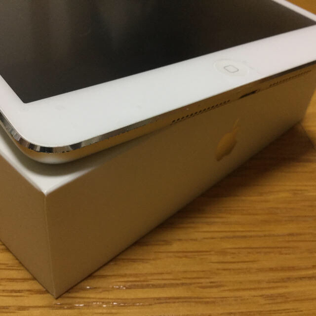 iPadmini2   32GB  Wi-Fiモデル(イアーポッズなし)