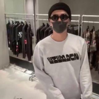 シュプリーム(Supreme)の最終値下　Supreme Breed Crewneck 登坂着用　サイズS送料込(スウェット)