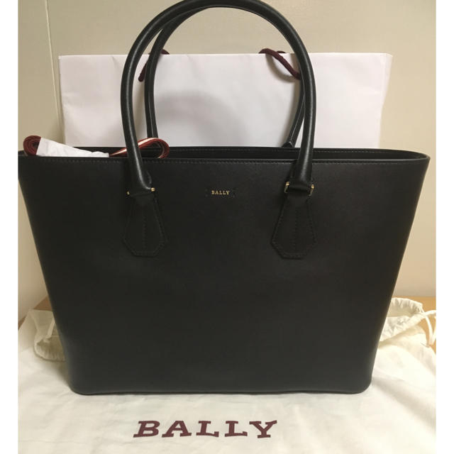 Bally(バリー)のBALLY ショルダーバッグ(未使用ギャランティーカード有) レディースのバッグ(ショルダーバッグ)の商品写真