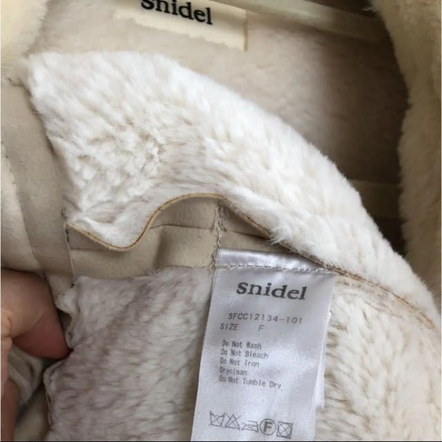 SNIDEL(スナイデル)のスナイデル ムートン ライダース コート レディースのジャケット/アウター(毛皮/ファーコート)の商品写真