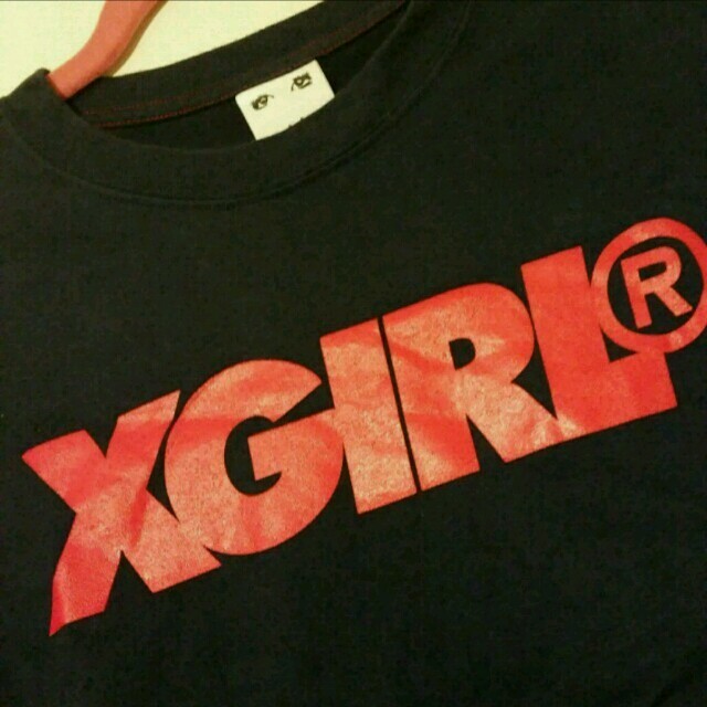 X-girl(エックスガール)のX-girl ラージ風 ロゴTシャツ レディースのトップス(Tシャツ(半袖/袖なし))の商品写真