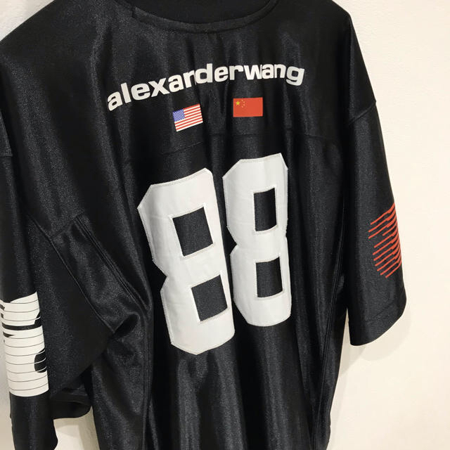 Alexander Wang(アレキサンダーワン)のalexander wang 2019 フットボールTシャツ メンズのトップス(Tシャツ/カットソー(半袖/袖なし))の商品写真