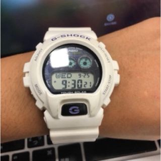 ジーショック(G-SHOCK)のGショック　白(腕時計(デジタル))