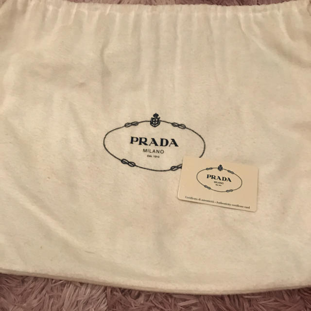 バッグPRADA ベージュ ショルダーバッグ