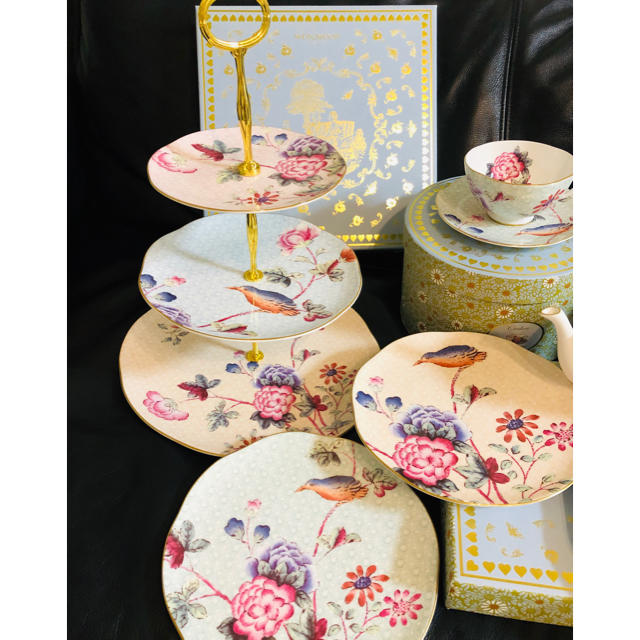 輸入 200ml Wedgwood ソーサー レッド ウェッジウッド ルネッサンス ティーカップ アフタヌーンティー 食器、グラス、カトラリー 輸入 200ml Wedgwood ソーサー レッド ウェッジウッド ルネッサンス ティーカップ アフタヌーンティー 食器、グラス、カトラリー