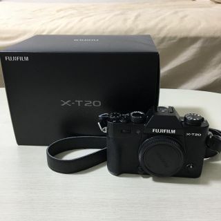 フジフイルム(富士フイルム)のX-T20 ボディ ブラック(ミラーレス一眼)