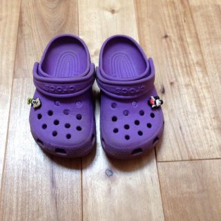 クロックス(crocs)のcrocs サンダル キッズ(サンダル)