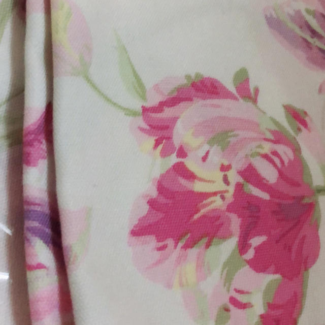 Laura Ashley ローラアシュレイ シクラメン テーブルクロスとランチョンマットの通販 By Aiko S Shop ローラアシュレイ ならラクマ Laura Ashley ローラアシュレイ シクラメン テーブルクロスとランチョンマットの通販 By Aiko S Shop ローラアシュレイ ならラクマ