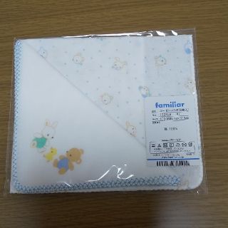 ファミリア(familiar)のfamiliar ガーゼハンカチ 2枚入り(その他)