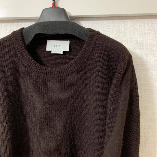 全3色/黒/赤/ベージュ yoke tokyo 7G OVERSIZED HALF CARDIGAN - 通販