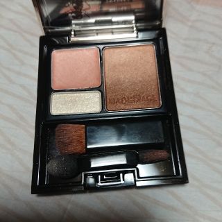 マキアージュ(MAQuillAGE)のマキアージュ  ドラマティックスタイリングアイズS  BE233(アイシャドウ)