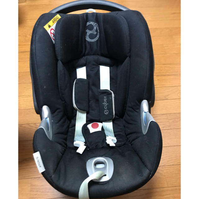 Cybex Aton Qベビーシート