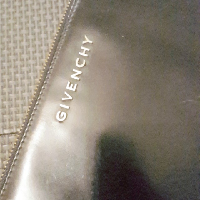 GIVENCHY(ジバンシィ)のGIVENCHY　クラッチバック メンズのバッグ(セカンドバッグ/クラッチバッグ)の商品写真