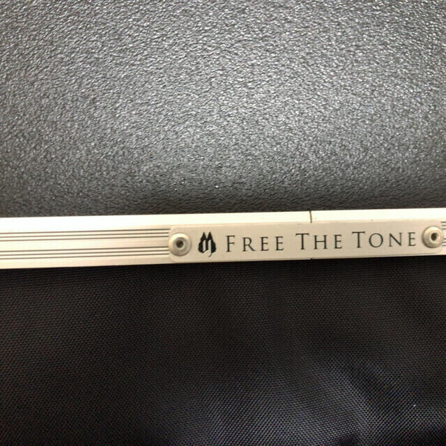 Free The Tone Forvis Light Pedalboard 楽器の楽器 その他(その他)の商品写真