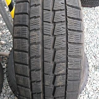 ダンロップ(DUNLOP)のR02  195/65R15  4本価格　送料無料　スタッドレスタイヤ(タイヤ)