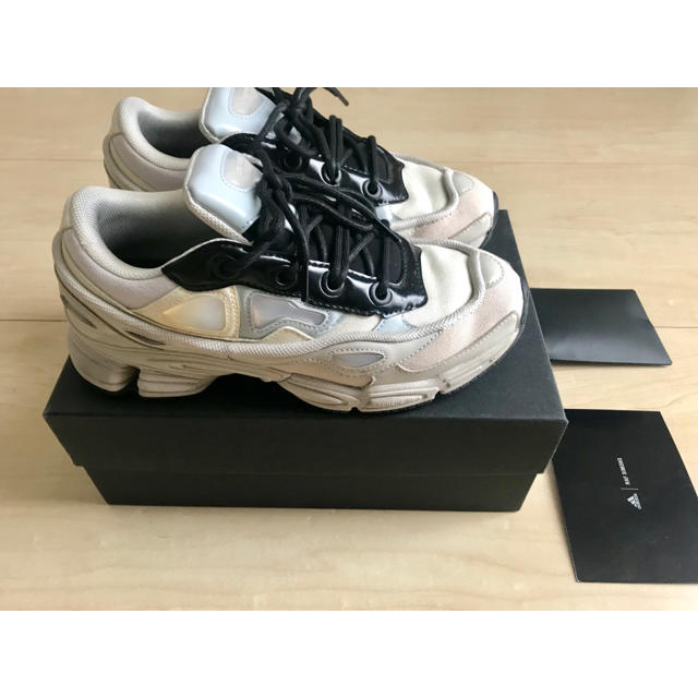 RAF SIMONS(ラフシモンズ)の最終価格 RAF SIMONS × adidas OZWEEGO Ⅲ  メンズの靴/シューズ(スニーカー)の商品写真