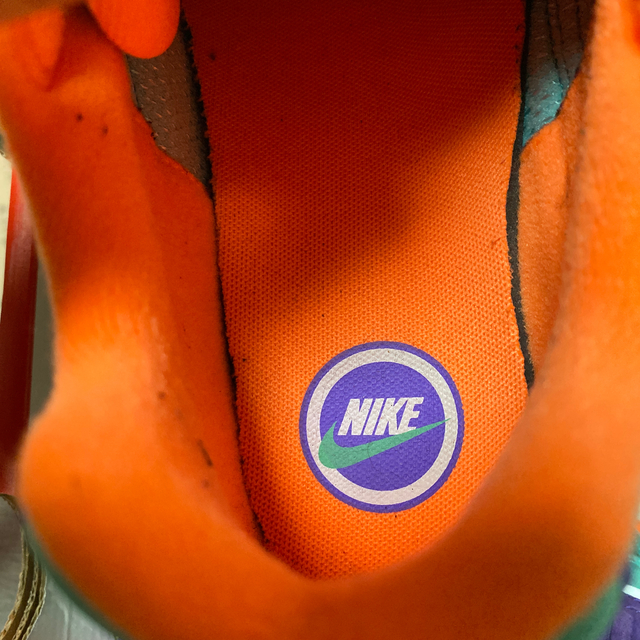 NIKE(ナイキ)の最安値NIKE AIR MAX98 メンズの靴/シューズ(スニーカー)の商品写真