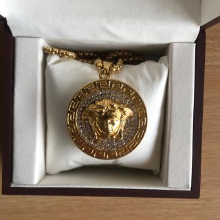 ヴェルサーチ(VERSACE)のヴェルサーチネックレス(ネックレス)