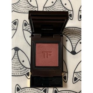 トムフォード(TOM FORD)のトムフォードTOM FORD プライベートシャドウ 04 アジェンダルージュ(アイシャドウ)