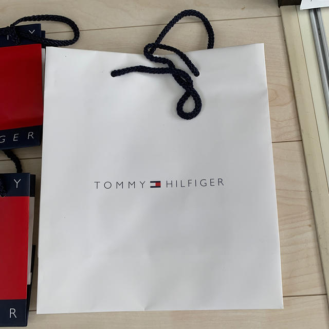 TOMMY HILFIGER(トミーヒルフィガー)のTOMY HILFIGER 紙袋 その他のその他(その他)の商品写真