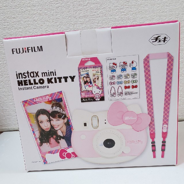 富士フイルム(フジフイルム)の新品 instax mini HELLO KITTYキティちゃん チェキ スマホ/家電/カメラのカメラ(その他)の商品写真