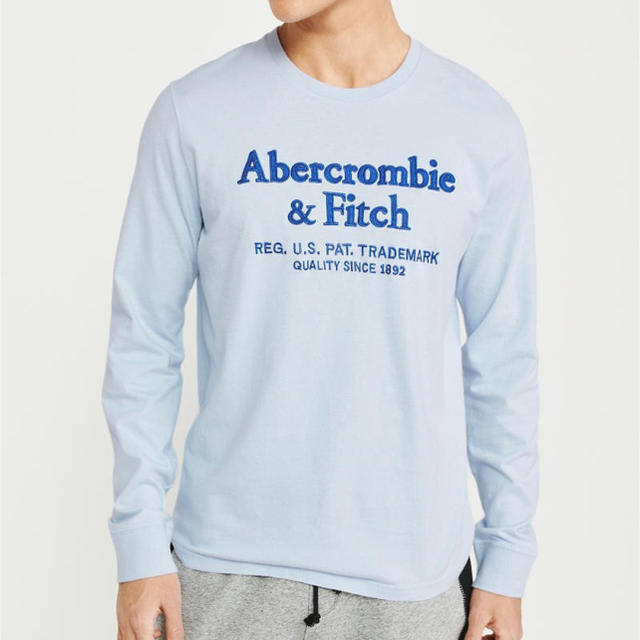 Abercrombie&Fitch(アバクロンビーアンドフィッチ)の【正規品】アバクロ A&F アップリケロゴロングTシャツ ブルー S メンズのトップス(Tシャツ/カットソー(七分/長袖))の商品写真