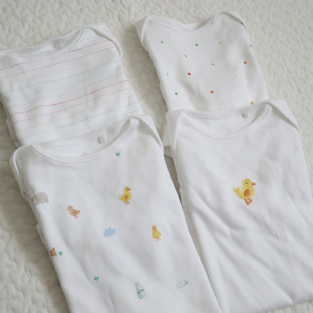 NEXT(ネクスト)の新品未使用　Next ロンパース4枚セット キッズ/ベビー/マタニティのキッズ服女の子用(90cm~)(下着)の商品写真