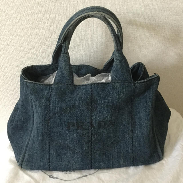 PRADA カナパハンドバッグ