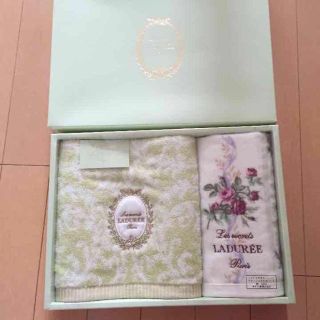 ラデュレ(LADUREE)のラデュレ タオルギフトセット(その他)