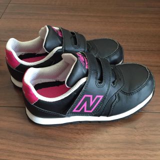 ニューバランス(New Balance)のニューバランス 16.5センチ 黒ピンク(スニーカー)