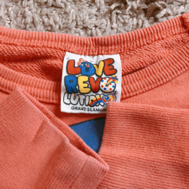 LOVE REVOLUTION(ラブレボリューション)のラブレボ トレーナ 美品 キッズ/ベビー/マタニティのキッズ服女の子用(90cm~)(Tシャツ/カットソー)の商品写真