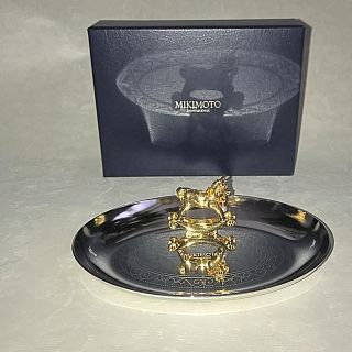 MIKIMOTO(小物入れ ・ シルバー/銀色系)のフリマアイテム一覧 MIKIMOTO(小物入れ ・ シルバー/銀色系)のフリマアイテム一覧