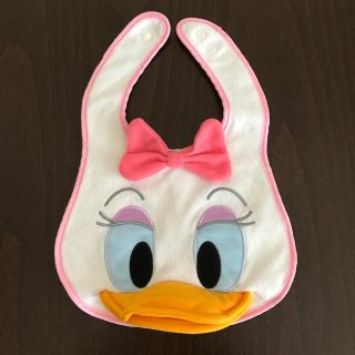 ディズニー(Disney)の【美品】デイジー♡仕掛け付きスタイ(ベビースタイ/よだれかけ)