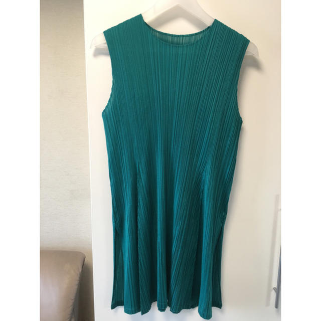 PLEATS PLEASE ISSEY MIYAKE - 【美品❗️】プリーツプリーズ ISSEY