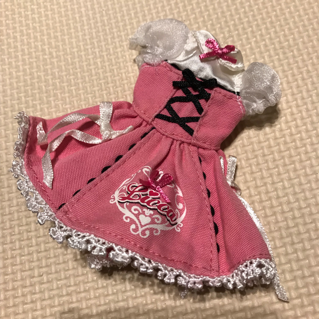 【リカちゃん】LICCAロゴワンピース ドレス ピンク 人形用 ドール用 | フリマアプリ ラクマ