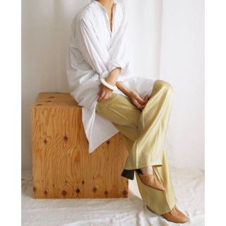 トゥデイフル(TODAYFUL)の【未使用】aere/ satin pants (その他)